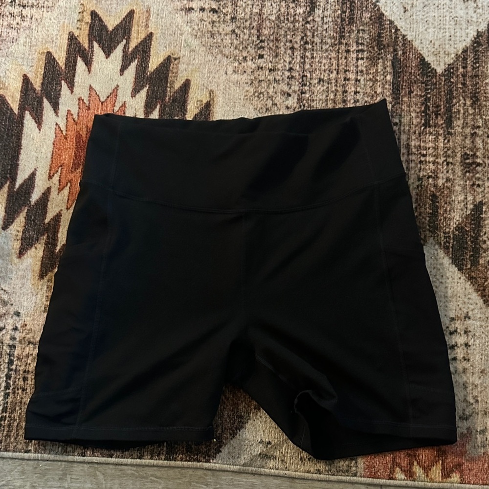 Fabletics Women's Black Bike Shorts